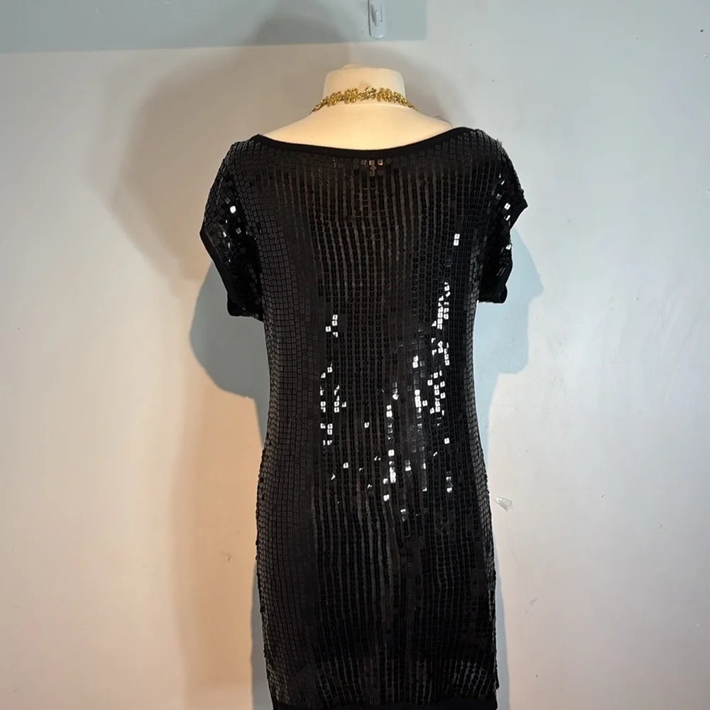 BEBE Black Sequin shift Dress short sleeves size medium - Picture 6 of 12